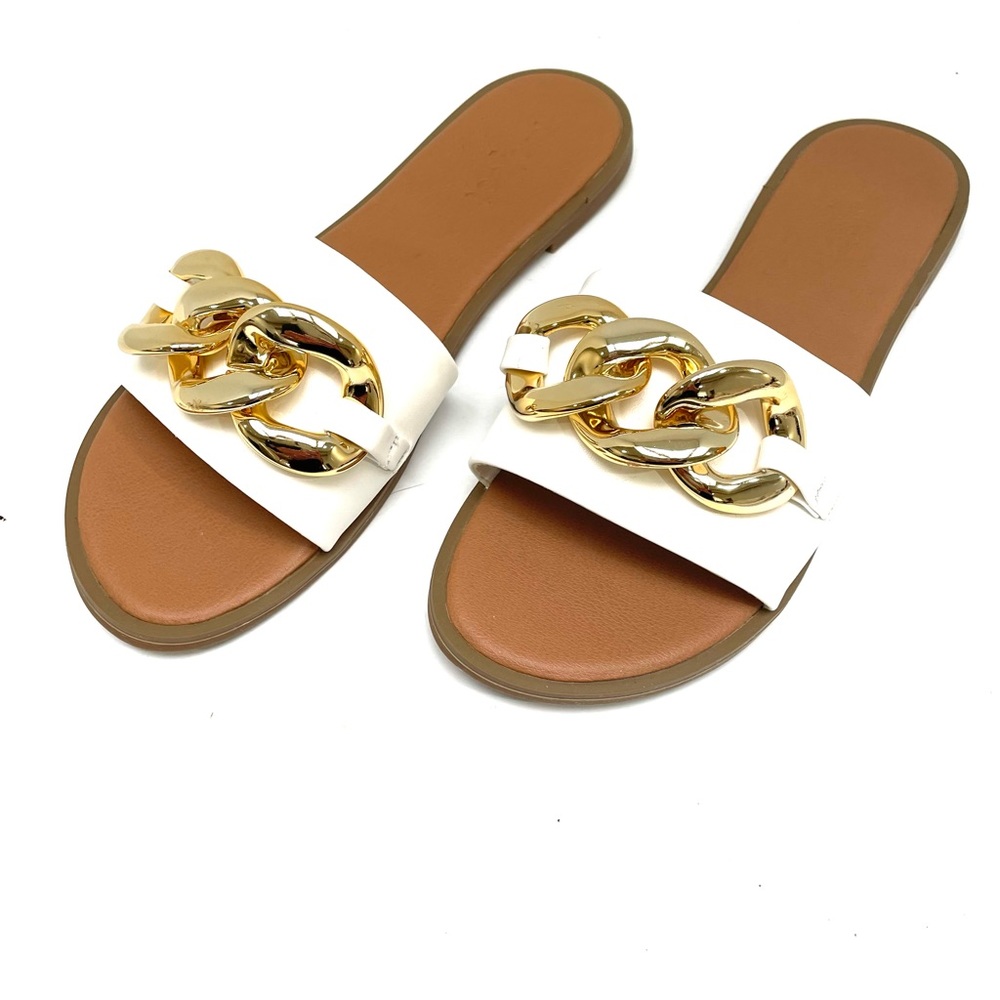 White Slip on Sandals With Tan Sole & Large Shiny Gold Chain Trim -NEW in Box!
